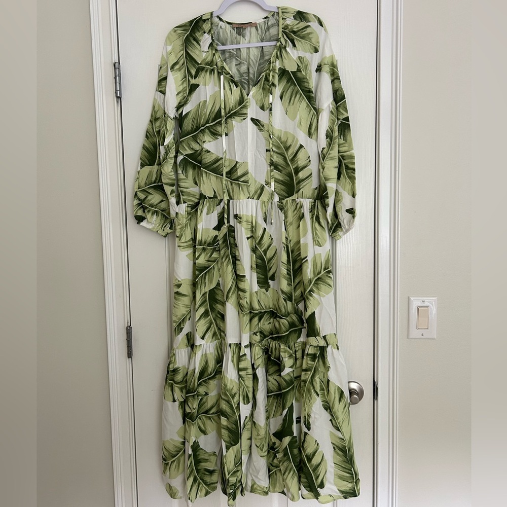 Green Leaf Print Maxi Dress